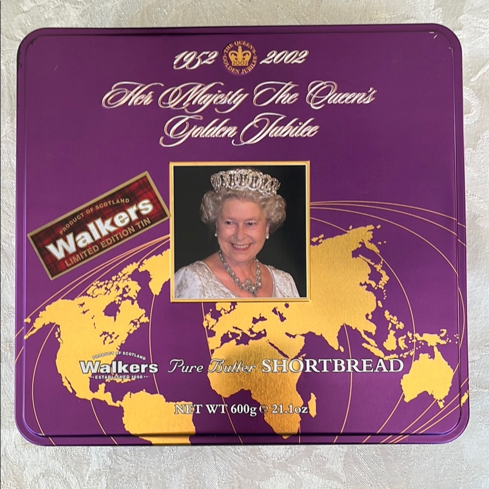 Queen Elizabeth's Golden Jubilee Limited Edition Shortbread Empty Tin, Walkers
